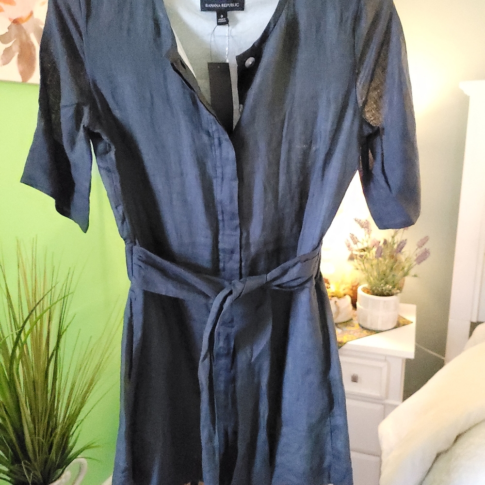 🆕️Banana Republic linen blend romper